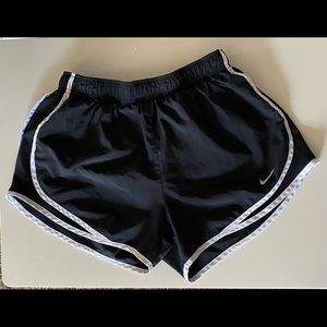 Women’s Nike Tempo Shorts